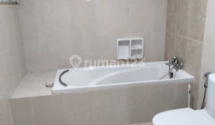 Rumah Gold coast di pantai indah kapuk 2