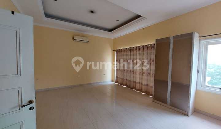 Selatan , Jual rumah pik , pantai indah kapuk , Goldcoast Avenue
Uk 15x30, 2.5lt. Ppjb
Ada pool, belakang danau
4+1kt, rapi. Selatan. Mewah , Harga 18M nego. hubungi Chen Su Fen di 08531146xxxx, terimakasih. 2