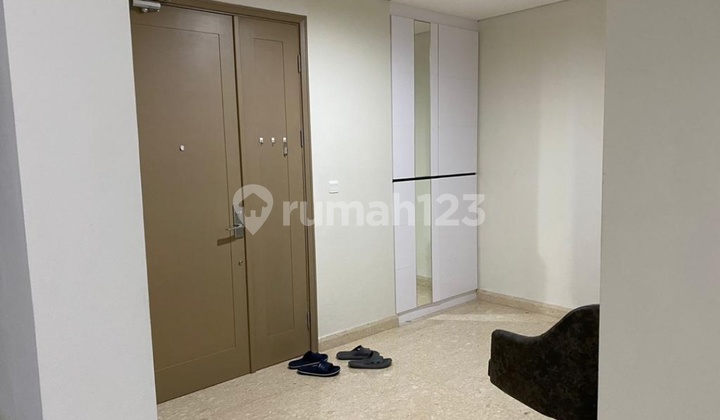 Apartemen Goldcoast Terrace Honolulu luas 142meter 4+1bedroom harga sewa 350juta nego kondisinya fully furnished.hubungi Chen Su Fen di 0853xxxxxxxx.thank you. 2