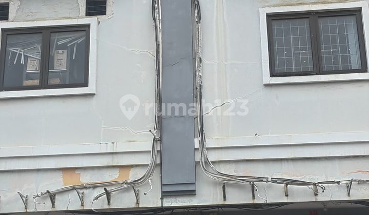 *Dijual Cepat Ruko TOHO Pantai Indah Kapuk*

Gandeng 2 
Ukuran 8x15
Posisi strategis
Harga 6,4 M nego di Ruko Toho PIK 