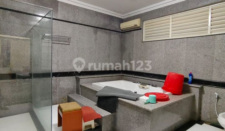Dijual rumah phinisi pantai indah kapuk 