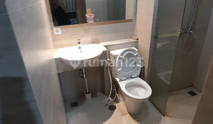 Golden Coast Tower Apartment  
Bahama Beautiful Beach Kapuk