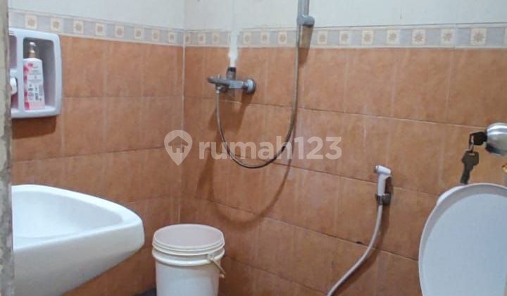 Dijual rumah di Taman Palem
Uk 3.75x15
2 lantai
Sudah renov
3KT 2KM
Semi furnish
Shm
Harga 1.450m nego di Taman palem 