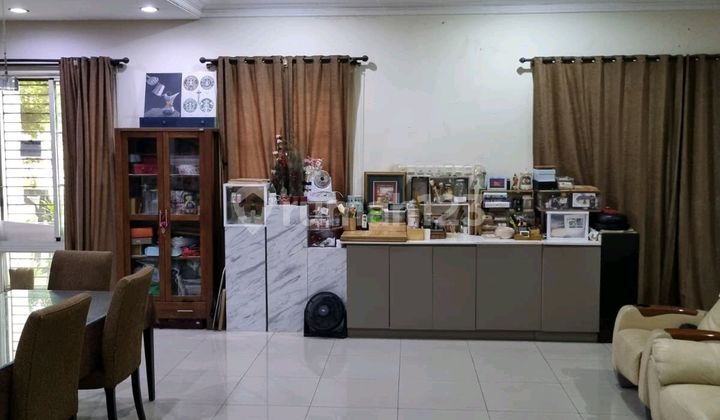 For Sale Johar Golf House at Mediterania Golf Course, Size 12x22, 5 Bedrooms, Selling Price 11.5m Negotiable, Pantai Indah Kapuk