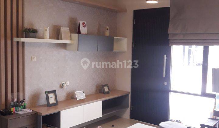 Rumah Unit Hook 2 Lantai 3 Kamar Lokasi Strategis