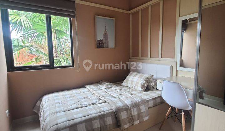 Rumah Unit Hook 2 Lantai 3 Kamar Lokasi Strategis