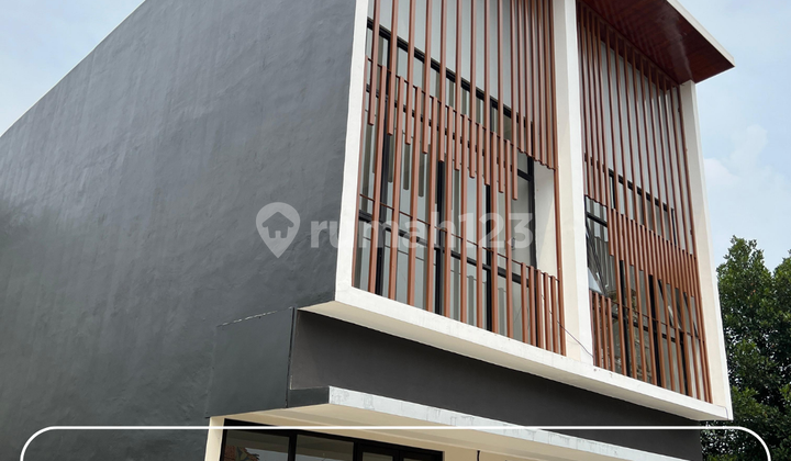 Ruko Siap untuk Usaha