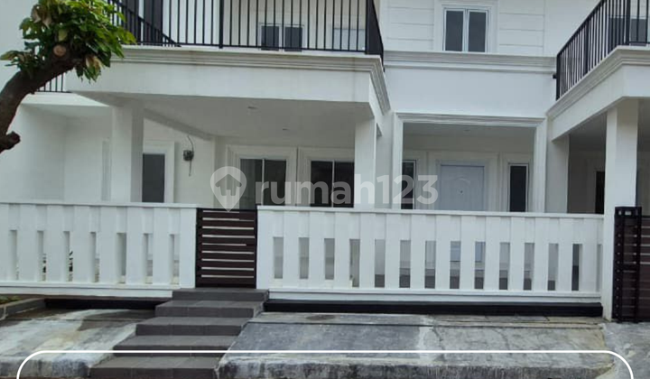 For Sale Move-In Ready Spacious Home Ideal for Large Family in Villa Melati Mas For Sale Move-In Ready Spacious Home Ideal for Large Family in Villa Melati Mas