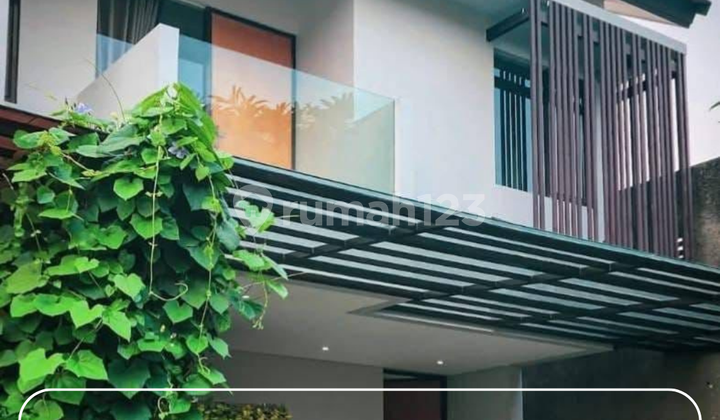 Rumah Strategis Sektor 2 Bintaro