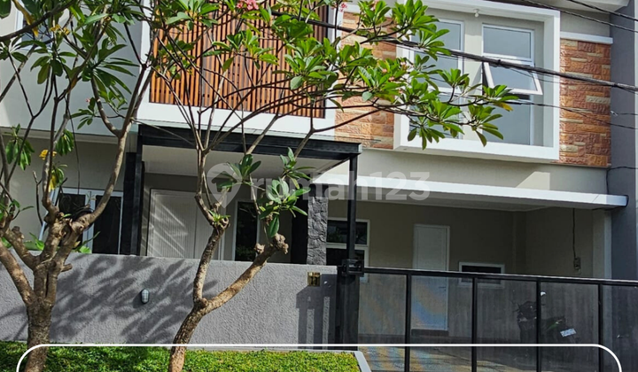Rumah Minimalis Sektor 9 Bintaro Jaya