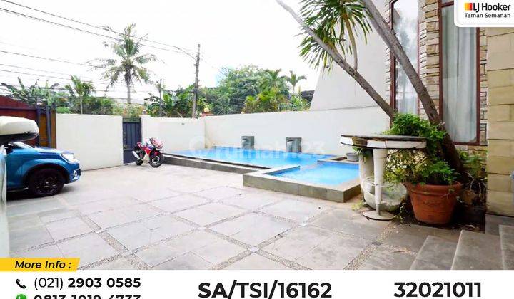 Rumah Besar Ada Kolam Renang 3 Lantai Bagus Furnished di Taman Aries, Kembangan 1