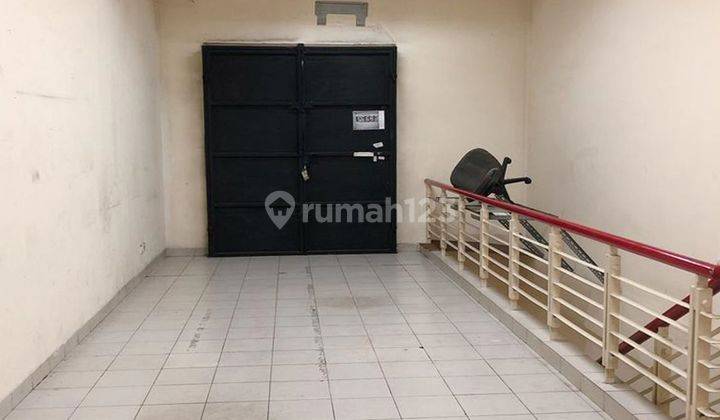 Ruko Ltc Glodok, Mangga Besar, 120 M², 3 Lt, SHM 7