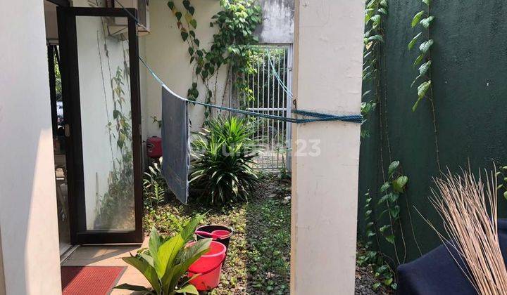 Dijual Rumah Siap Huni Banyak Pencahayaan Di Melia Graha Raya 2