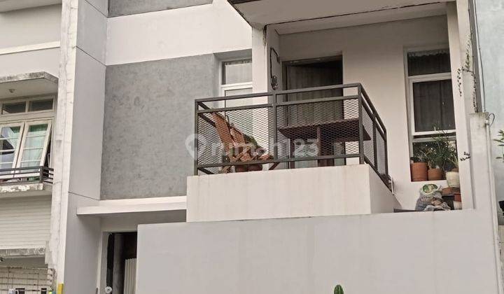 Dijual Cepat Rumah Second Dalam Komplek Siap Huni Area Cinere