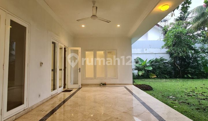 DIJUAL RUMAH BAGUS, LOKASI SANGAT STRATEGIS 50m KE KEMANG RAYA 2