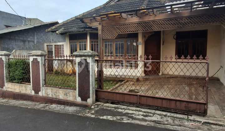 Rumah Lama 1 Lantai Butuh Renovasi Area Ciputat Dekat Uin