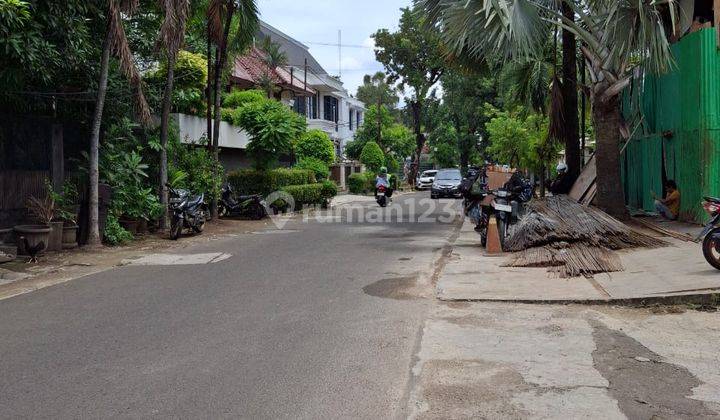 Dijual Rumah Lama Butuh Renov, Di Area Senopati, Kebayoran Baru 1