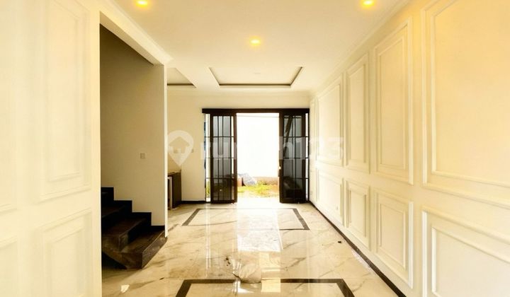 New 2-Story House Within a Cluster in the Sawangan Area Near the Desari Toll Road New 2-Story House Within a Cluster in the Sawangan Area Near the Desari Toll Road