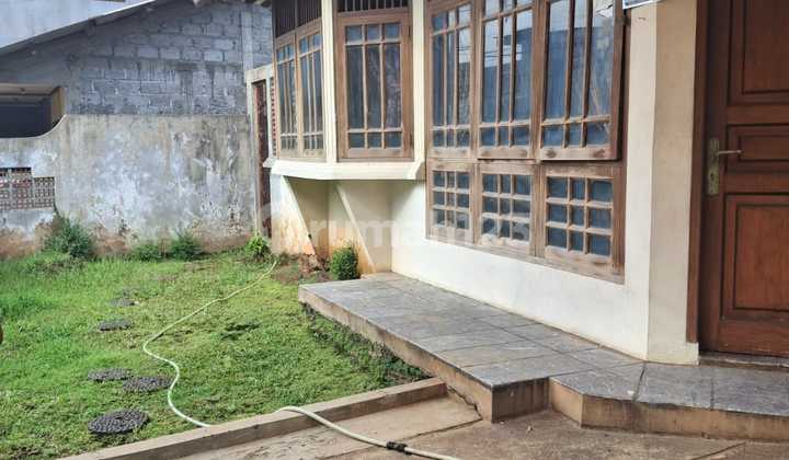 Rumah Lama 1 Lantai Butuh Renovasi Area Ciputat Dekat Uin 2