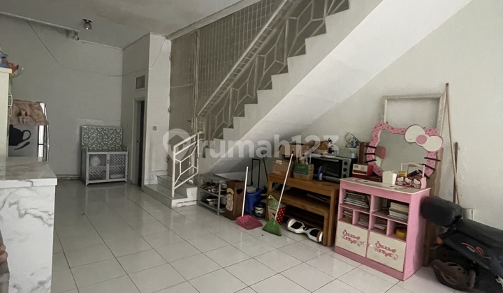 Muara Karang Rapih Shop House Ready to Occupy