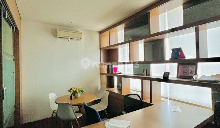 Jual Cepat Unit Kantor Spazio Office Fully Furnished + Elektronik 3