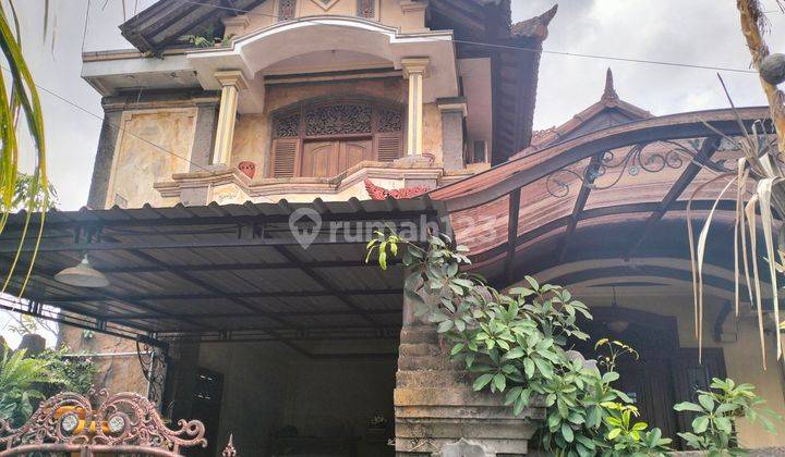 Cheap 2-story house Gatsu Barat Denpasar 1