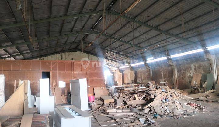 Cheap warehouse in Denpasar, land area 3400 m2 1