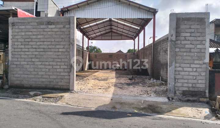 Tanah Dan Gudang Jalan Bungtomo 