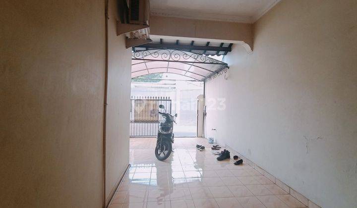 RUMAH SECONDARY NON CLUSTER 4 KAMAR DEKAT TOL BECAKAYU DI CAMAN 7