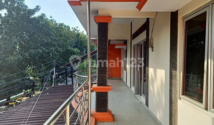 3 RUKO COCOK UTK USAHA SEKALIGUS RUMAH TINGGAL DI JATICEMPAKA  4