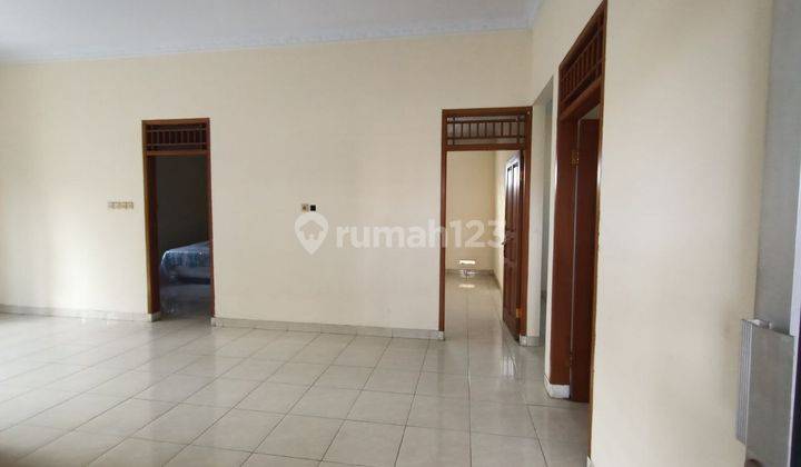 3 RUKO COCOK UTK USAHA SEKALIGUS RUMAH TINGGAL DI JATICEMPAKA  7