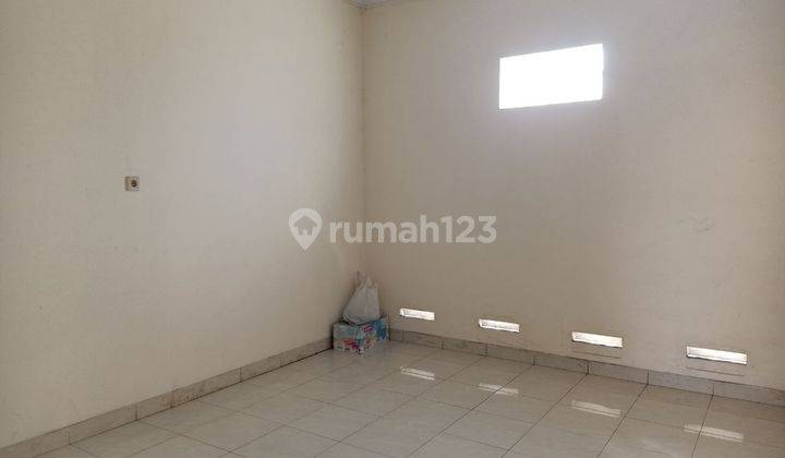 3 RUKO COCOK UTK USAHA SEKALIGUS RUMAH TINGGAL DI JATICEMPAKA  12