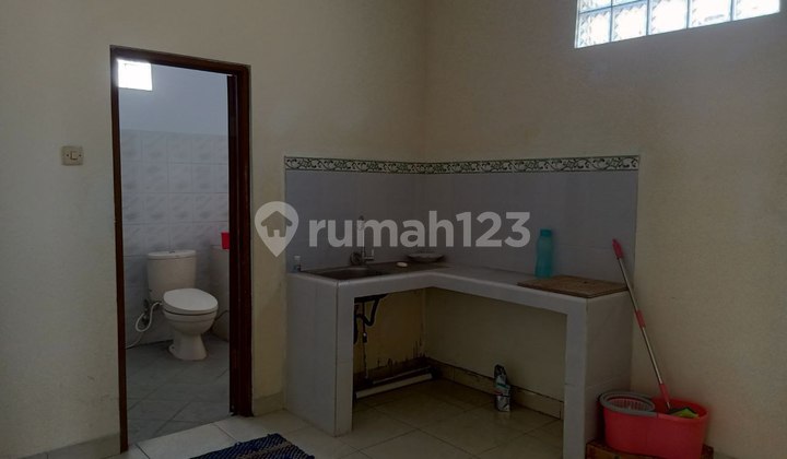 3 RUKO COCOK UTK USAHA SEKALIGUS RUMAH TINGGAL DI JATICEMPAKA  11
