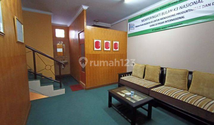RUKO SIAP HUNI FULL FURNISH 2,5 LT DKT PINTU TOL DI JATIWARINGIN  11