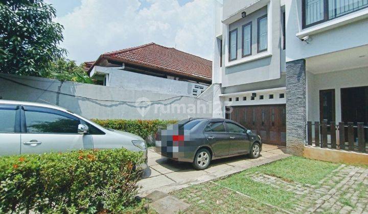 RUMAH KOKOH LOKASI STRATEGIS UNTUK USAHA DGN POOL DI PS.MINGGU 3