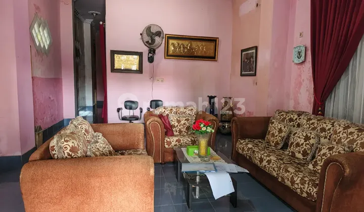 Dijual Cepat - Kosan + Rumah Tinggal + Gudang Strategis Dikendari 2