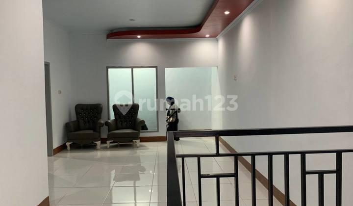 House for Sale Fully Furnished Strategic Location in the Center of Kendari City 2