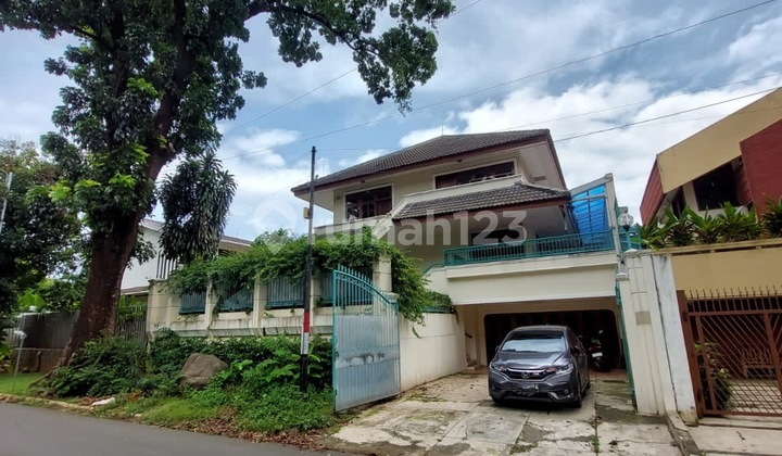Prime Location House in Pondok Indah