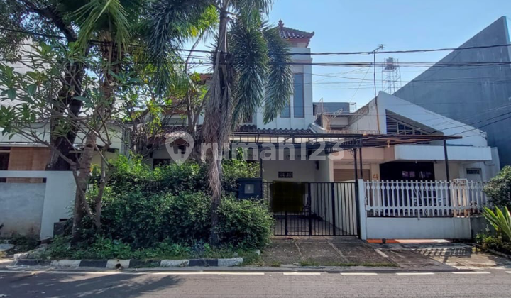 Turun Harga Rumah Pondok Indah Dekat Pim