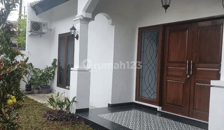 Rumah Cantik Selangkah Ke Cipete Raya 2