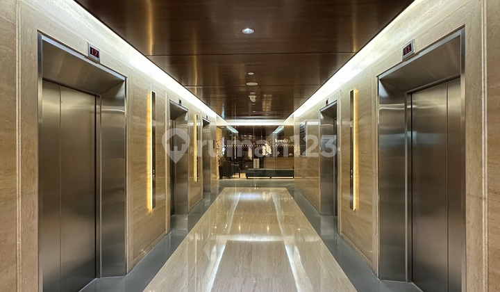 Office 8 For Rent