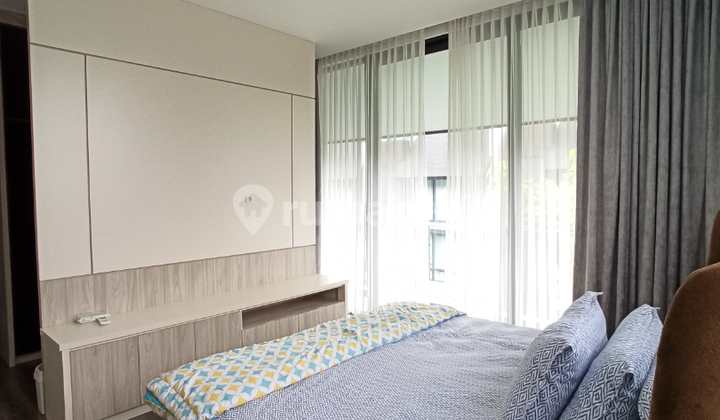 Rumah Brand New Dalam Komplek Serenia Hills Lebak Bulus 2