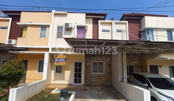 Rumah Di Townhouse Champaca