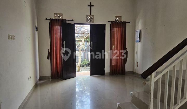 Comfortable, clean 2-storey rental house in Denpasar Comfortable, clean 2-storey rental house in Denpasar