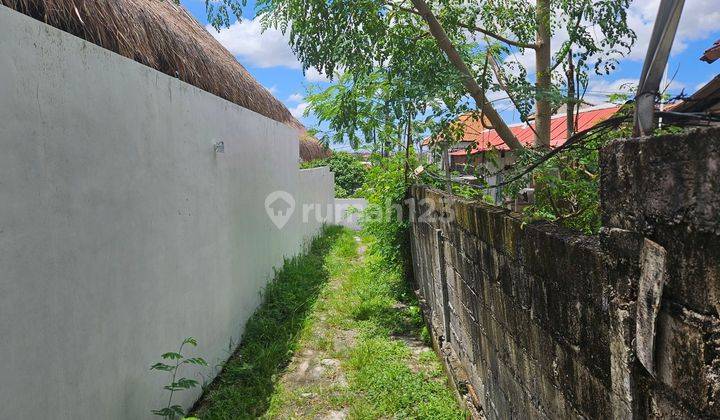 Rumah semi Villa cantik, bersih di Canggu 2