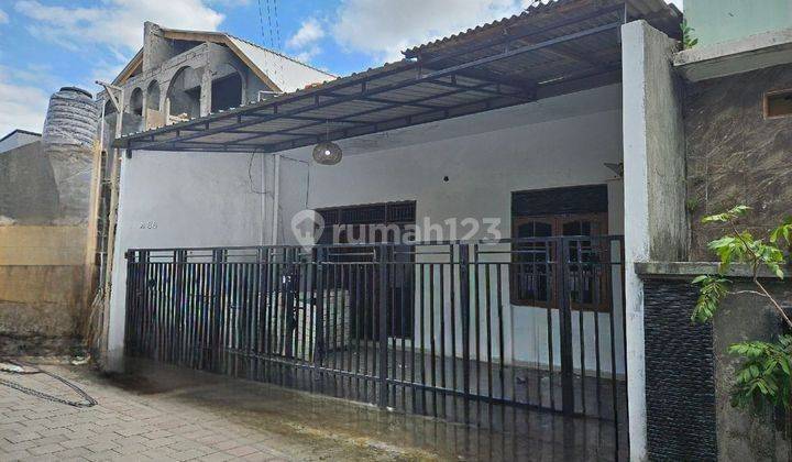 Rumah minimalis di area premium Canggu 2