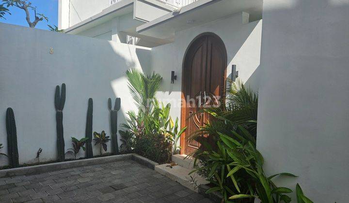 Villa cantik, lingkungan nyaman bangunan baru di Canggu 2