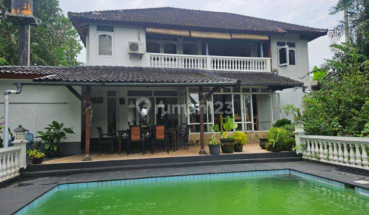 Villa Vintage Yang Teduh Tenang Di Tabanan 1