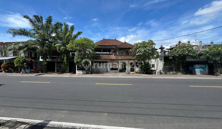 Rumah Di Jalan Utama Di Bali Dekat Dengan Fasilitas Umum 2