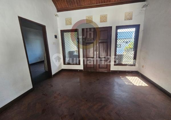 2-bedroom house for sale in Jimbaran, strategic location, near Udayana University 2